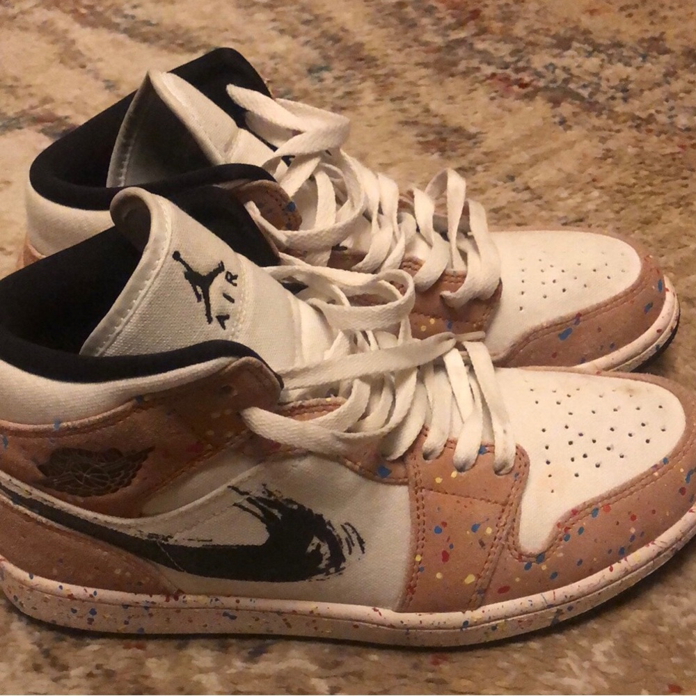 Nike Air Jordan 1 Mid SE “Brushstroke Paint Splatter” Men’s Size 9.